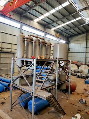 Continu vacuümsysteem Plastic Oil to Diesel Raffinage Distillatie machine D2000*5000mm